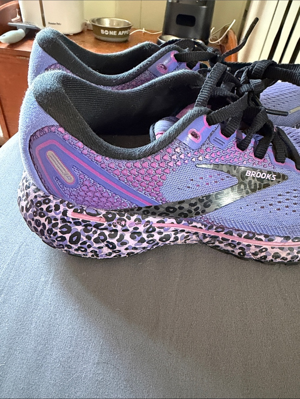 Brooks Womens Ghost 14 Running Shoes Size 6.5 Purple Leopard Print 1203561B578 - Picture 4 of 12
